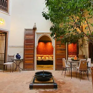 riad-92-architects-riad-in-the-exclusive-dar-el-bacha.marrakeshhotelsmorocco.com/
